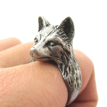 3D Unisex Wolf Face Shaped Animal Ring in Silver | US Size 6 to 10 | DOTOLY