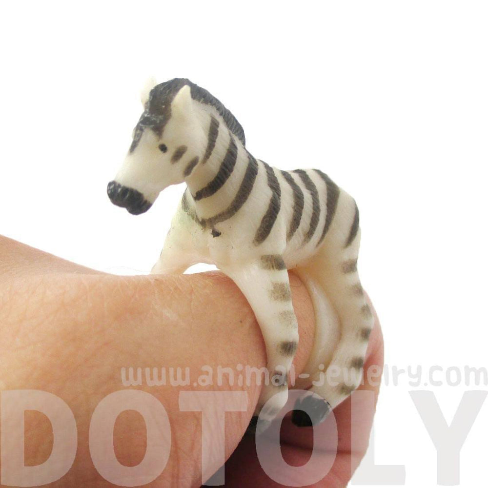 3D Zebra Horse Figurine Shaped Animal Wrap Ring for Kids | US Size 3 to size 6 | DOTOLY