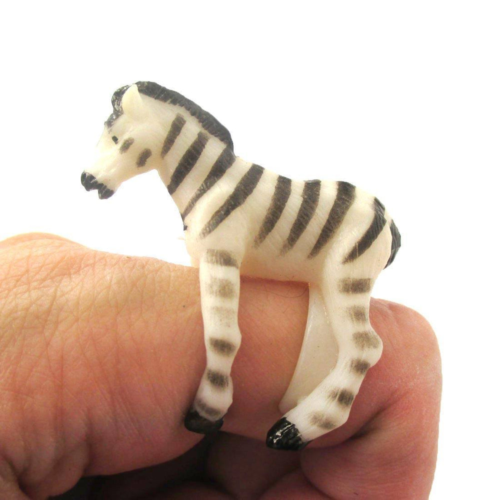 3D Zebra Horse Figurine Shaped Animal Wrap Ring for Kids | US Size 3 to size 6 | DOTOLY