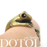 Lizard Gecko Animal Wrap Around Ring in Brass - Size 4 to 9 Available | DOTOLY