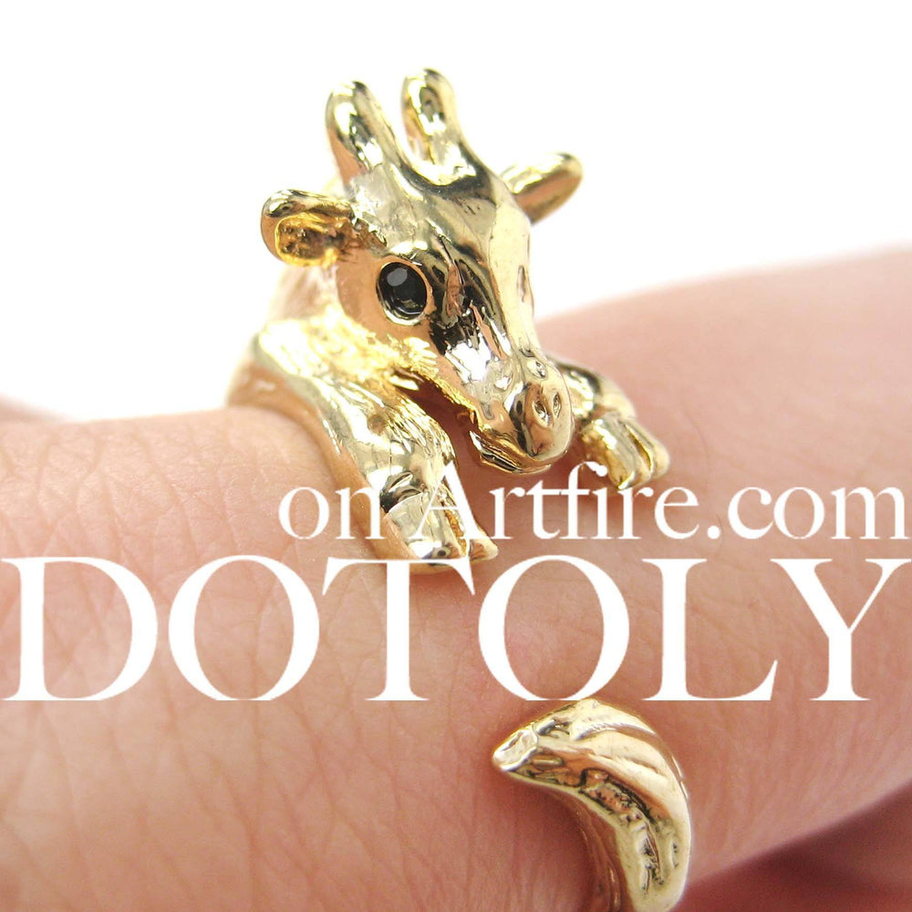 Baby Giraffe Animal Wrap Around Ring in Shiny Gold - Sizes 4 to 9 | DOTOLY