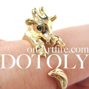 Baby Giraffe Animal Wrap Around Ring in Shiny Gold - Sizes 4 to 9 | DOTOLY
