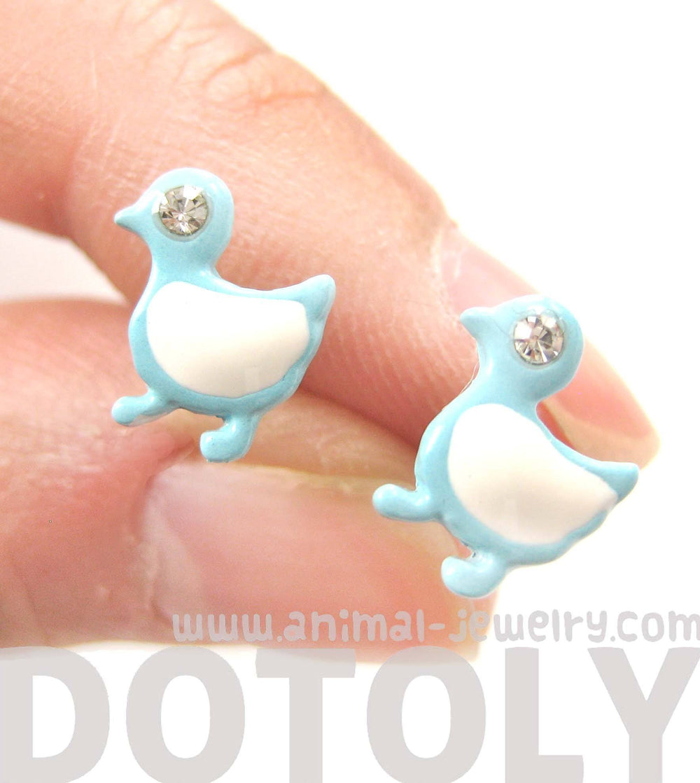 duck-bird-shaped-stud-earrings-in-blue-and-white-animal-jewelry