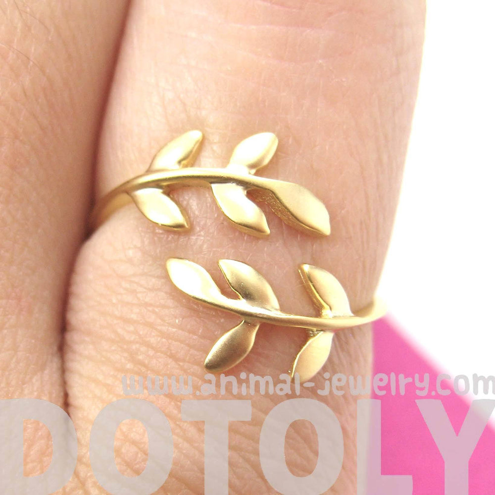 Beautiful Floral Leaves Wrap Around Adjustable Ring in Gold | DOTOLY | DOTOLY