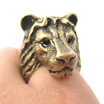 Large Lion Detailed Adjustable Animal Ring in Brass | Animal Jewelry | DOTOLY