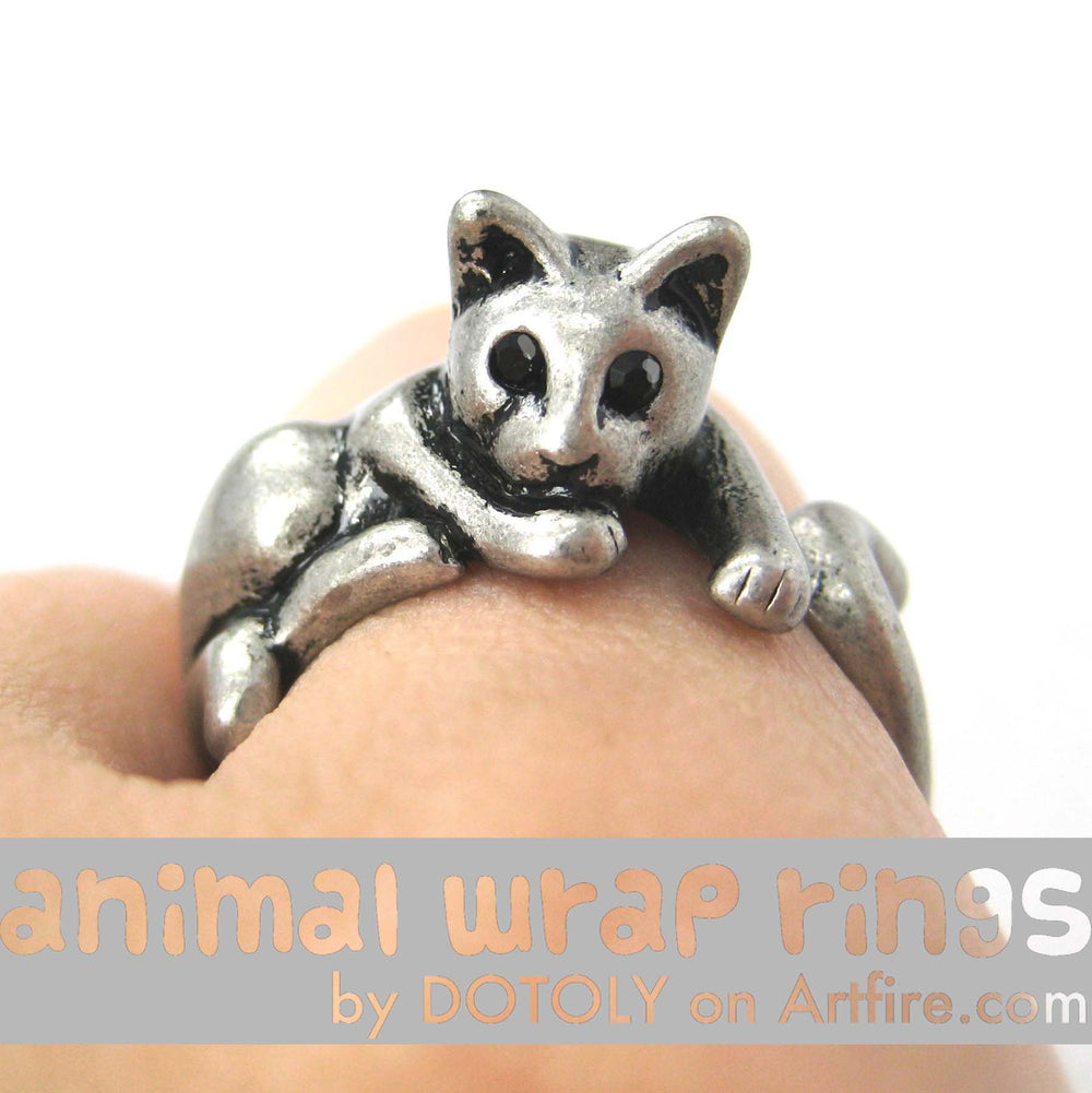 Relaxing Kitty Cat Animal Wrap Around Ring in Silver - Sizes 4 to 9 Available | DOTOLY