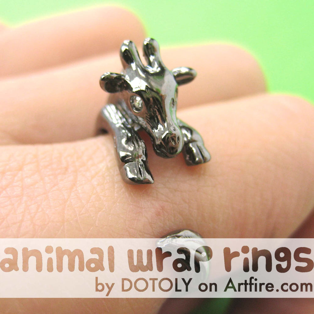 Baby Giraffe Animal Wrap Around Ring in Gunmetal Silver - Sizes 4 to 9 | DOTOLY