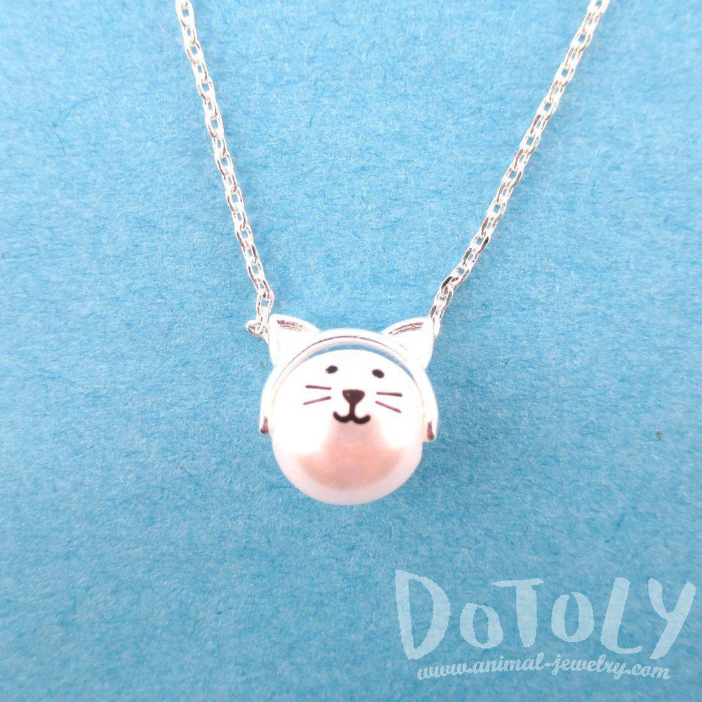 Adorable Kitty Cat Face Shaped Pearl Pendant Necklace in Silver | DOTOLY | DOTOLY