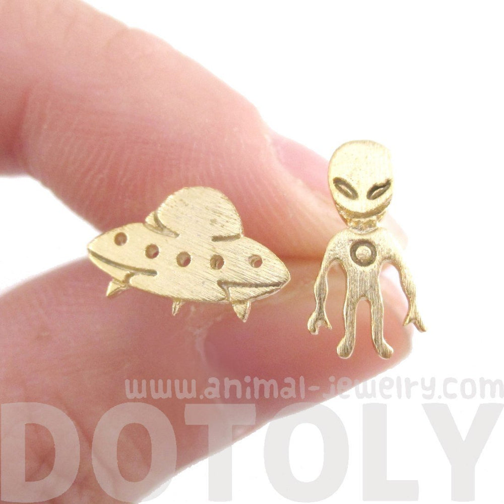 Alien and UFO Space Ship Shaped Stud Earrings in Gold | DOTOLY | DOTOLY