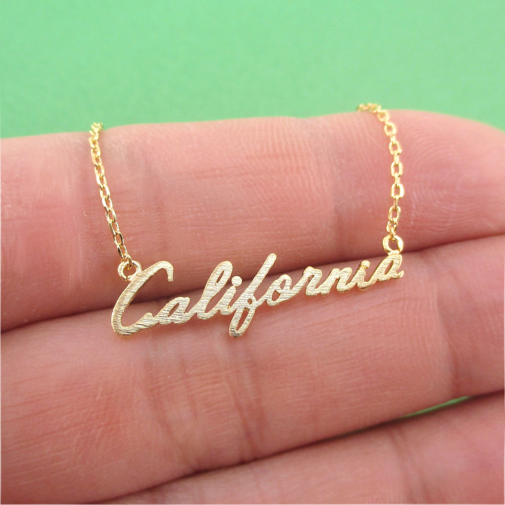 10k Yellow Gold California Berkeley Large Pendant Necklace - The Black Bow  Jewelry Company