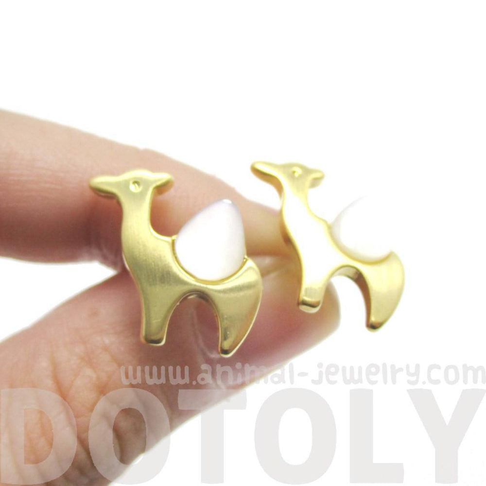Camel Animal Themed Stud Earrings in Gold with Pearl Detail | DOTOLY | DOTOLY