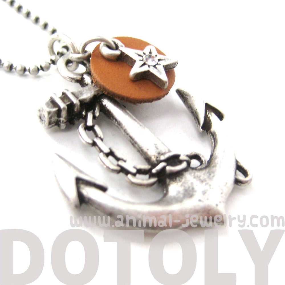 classic-anchor-shaped-nautical-themed-charm-necklace-in-silver-dotoly