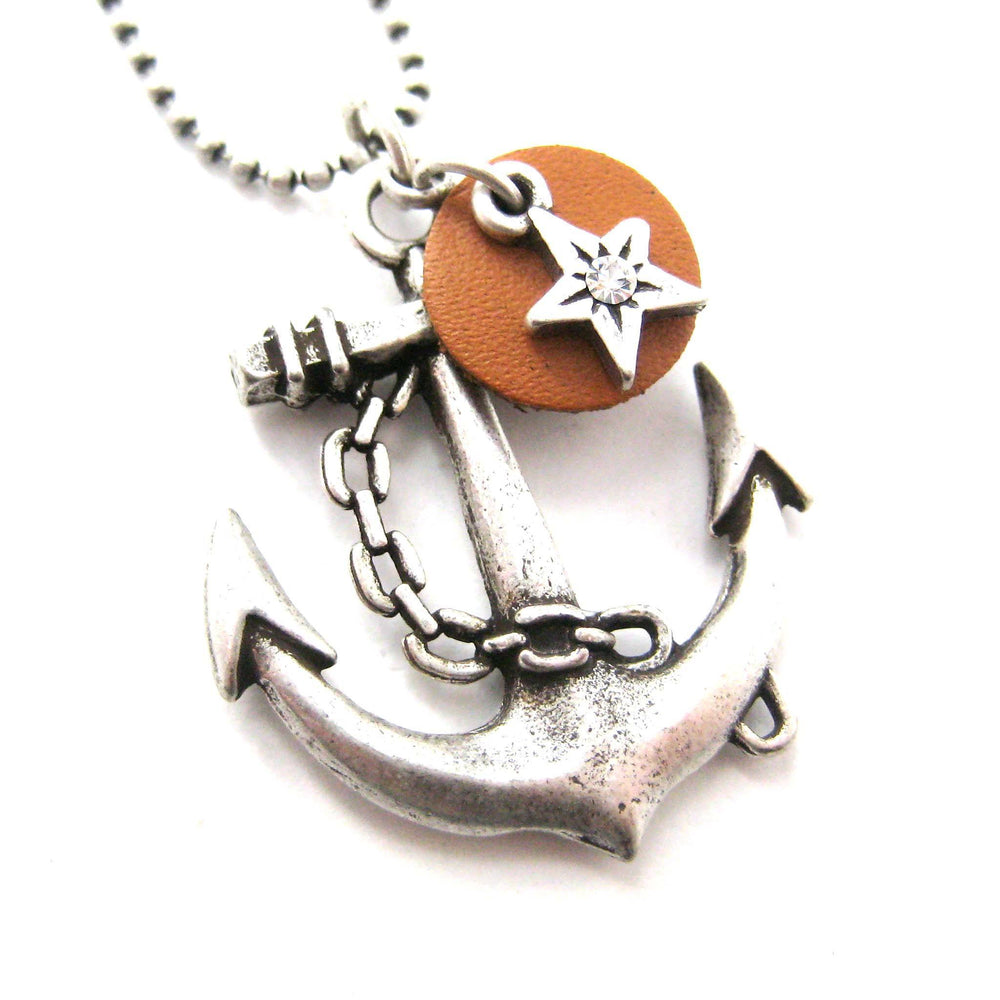 classic-anchor-shaped-nautical-themed-charm-necklace-in-silver-dotoly