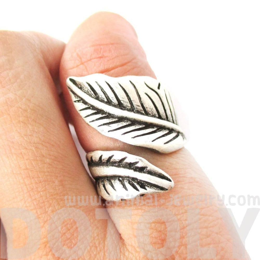 Classic Leaves Wrapped Around Your Finger Shaped Floral Ring in Silver