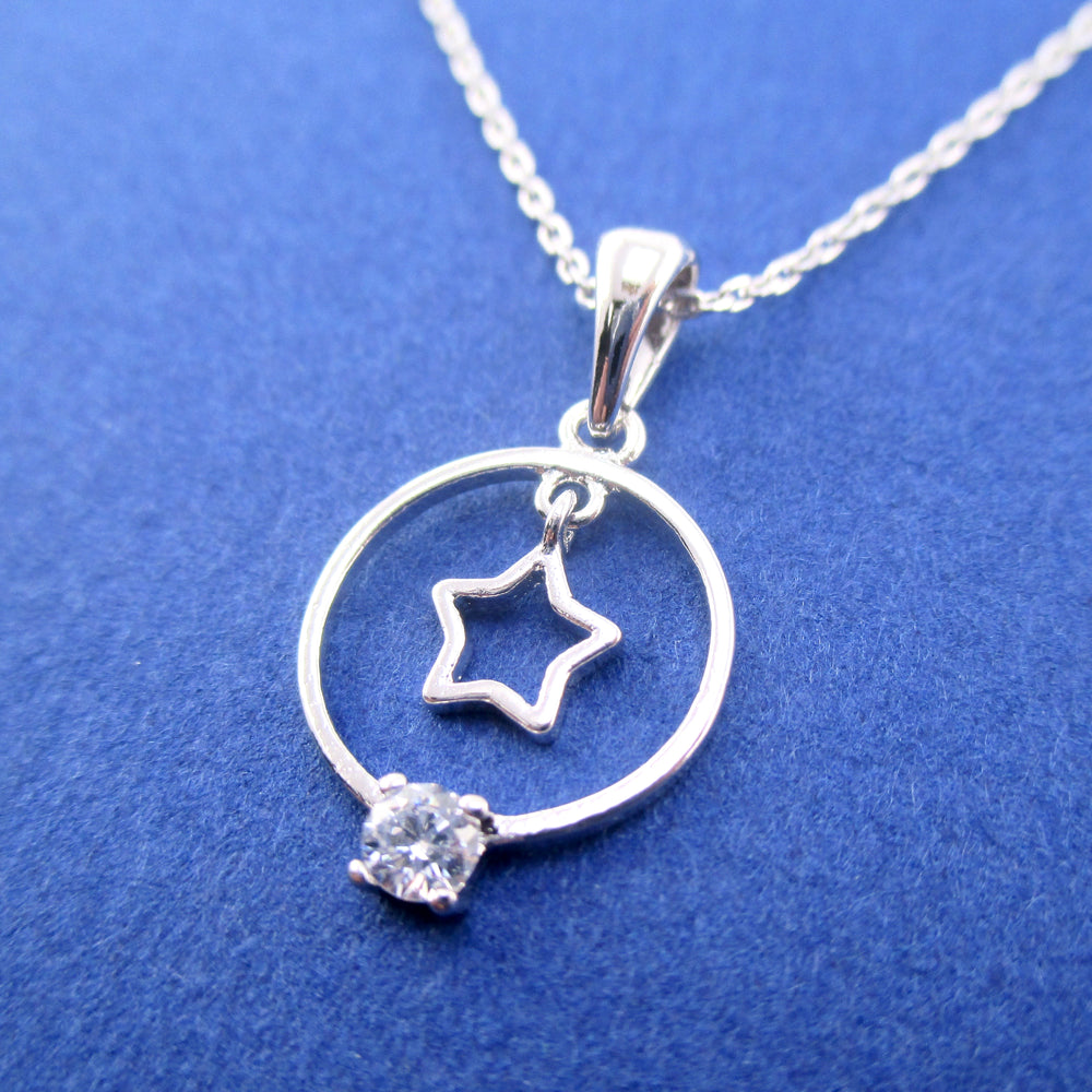 Classic Pretty Star Outline in Rhinestone Ring Shaped Pendant Necklace