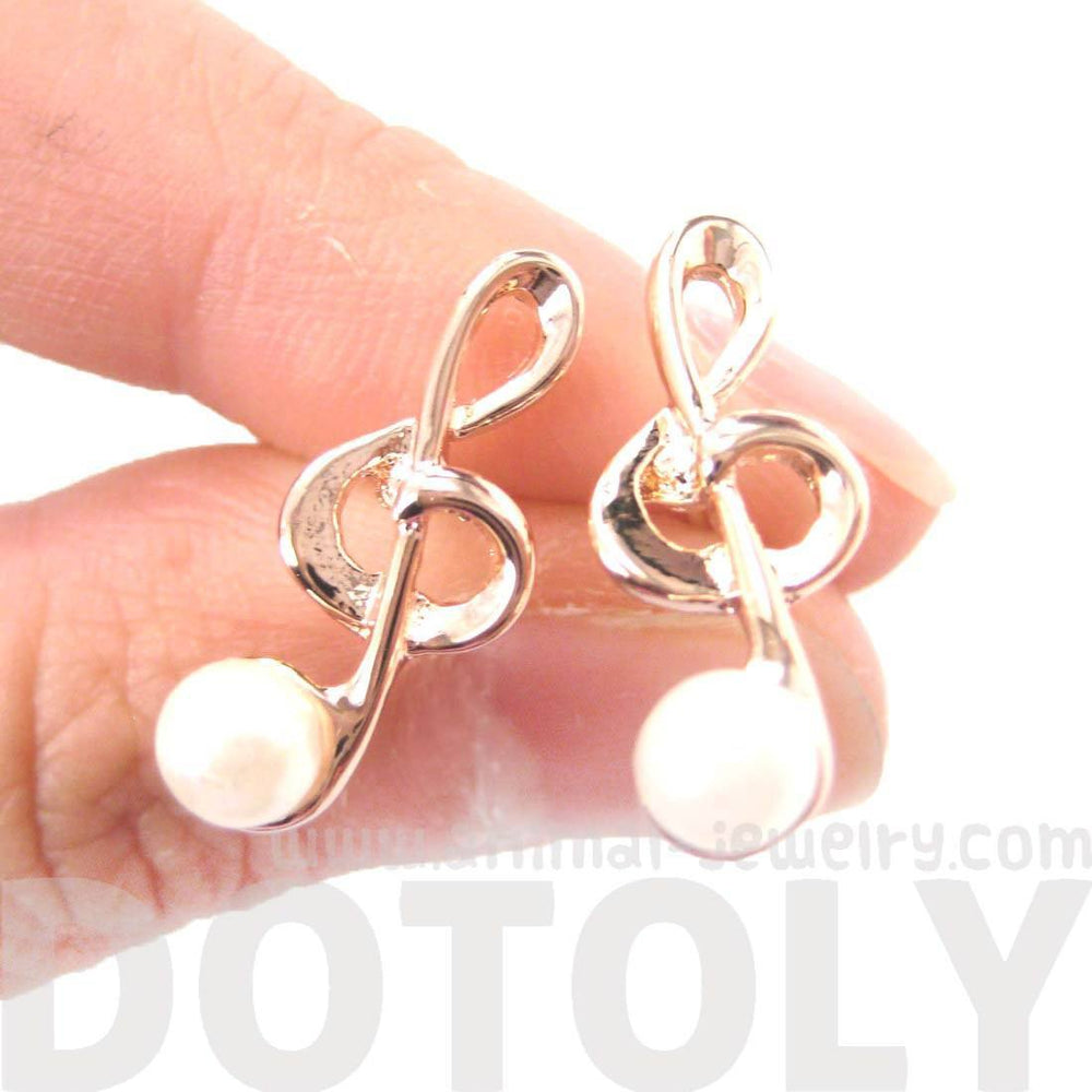 Treble Clef Music Note Shaped Stud Earrings in Gold with Pearl Detail