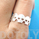 Connected Skeleton Skull with Hear Shaped Eyes Ring in Silver | DOTOLY