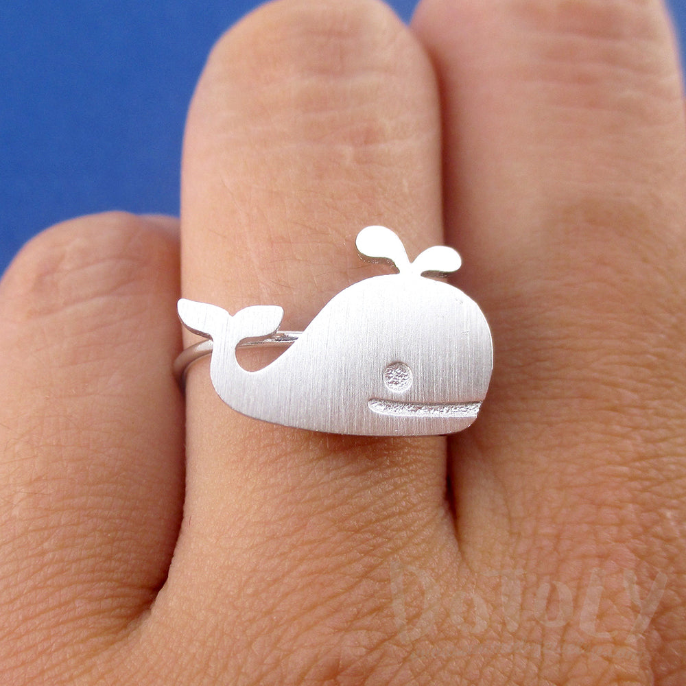 Cute Whale Silhouette Shaped Adjustable Animal Ring in Silver or GoldCute Whale Silhouette Shaped Adjustable Animal Ring in Silver