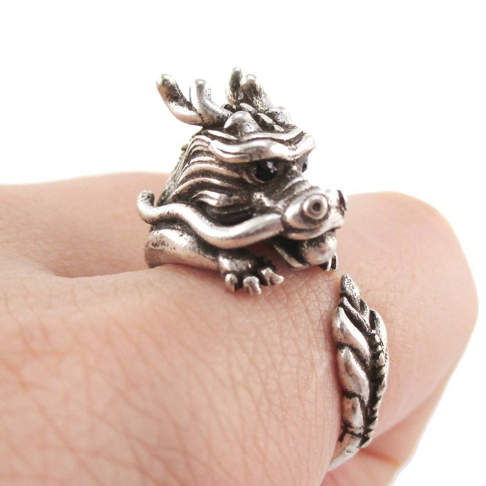 Detailed Dragon Shaped Animal Hugging Your Finger Ring in Silver