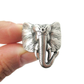 Detailed Elephant Head Shaped Animal Ring in Silver