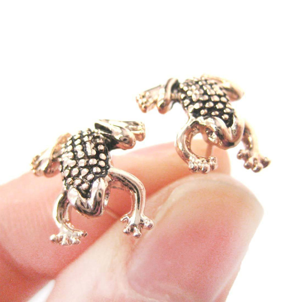 Detailed Frog Toad Shaped Animal Themed Stud Earrings in Rose Gold