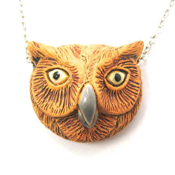 Detailed Owl Head Bird Shape Porcelain Ceramic Animal Pendant Necklace