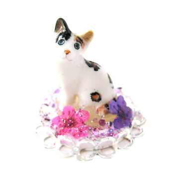 Detailed Porcelain Kitty Cat Glass Snow Globe Bubble Adjustable Ring