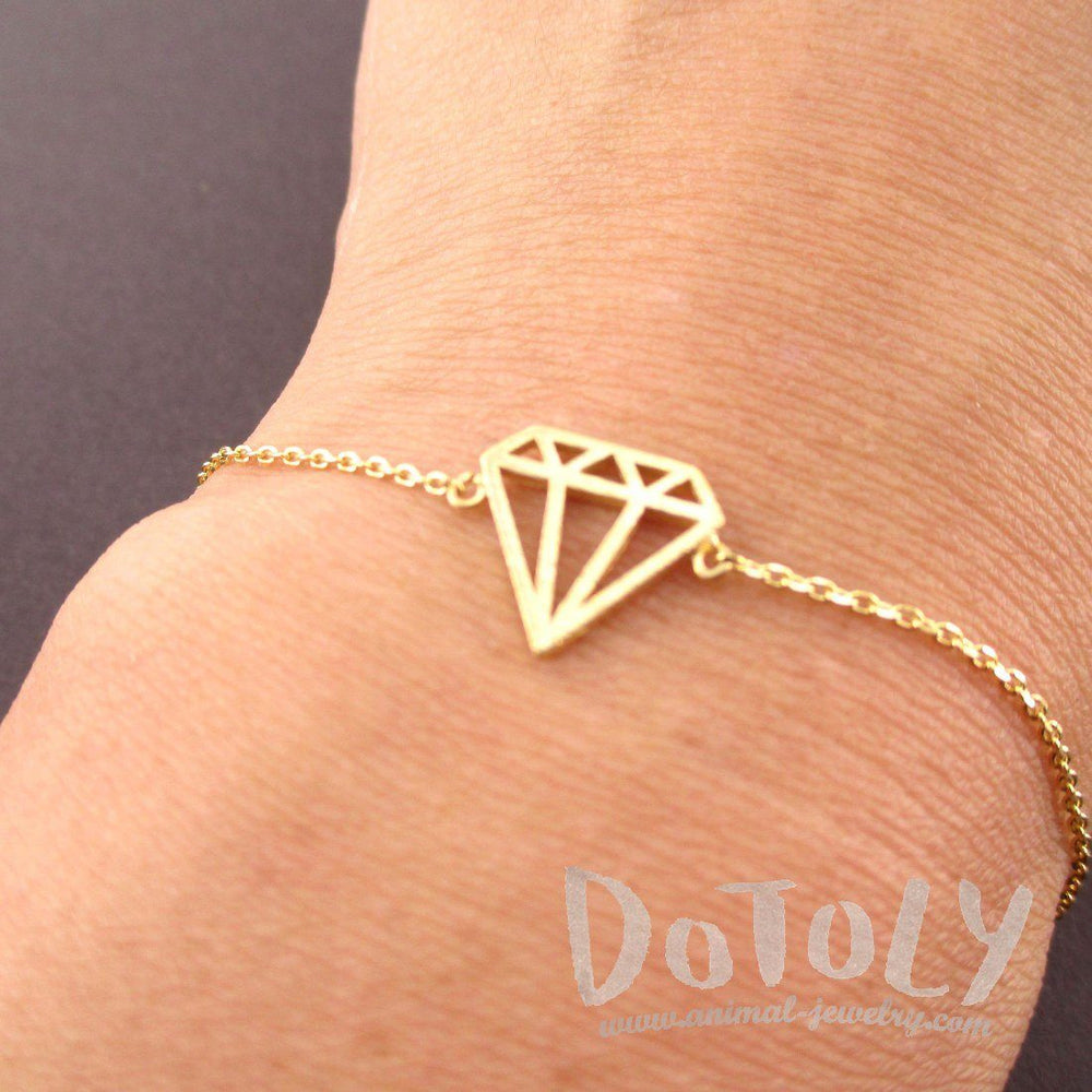 Diamond Outline Shaped Dye Cut Charm Bracelet in Gold | DOTOLY