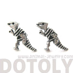 dinosaur-fossil-shaped-stud-earrings-in-silver-with-rhinestones-dotoly