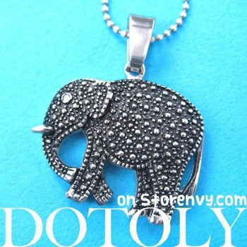 Textured Elephant Pendant Necklace in Silver | Animal Jewelry | DOTOLY