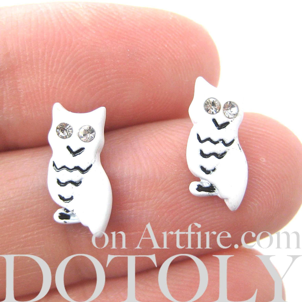 Arctic Snowy Owl Stud Earrings in White | Animal Jewelry | DOTOLY