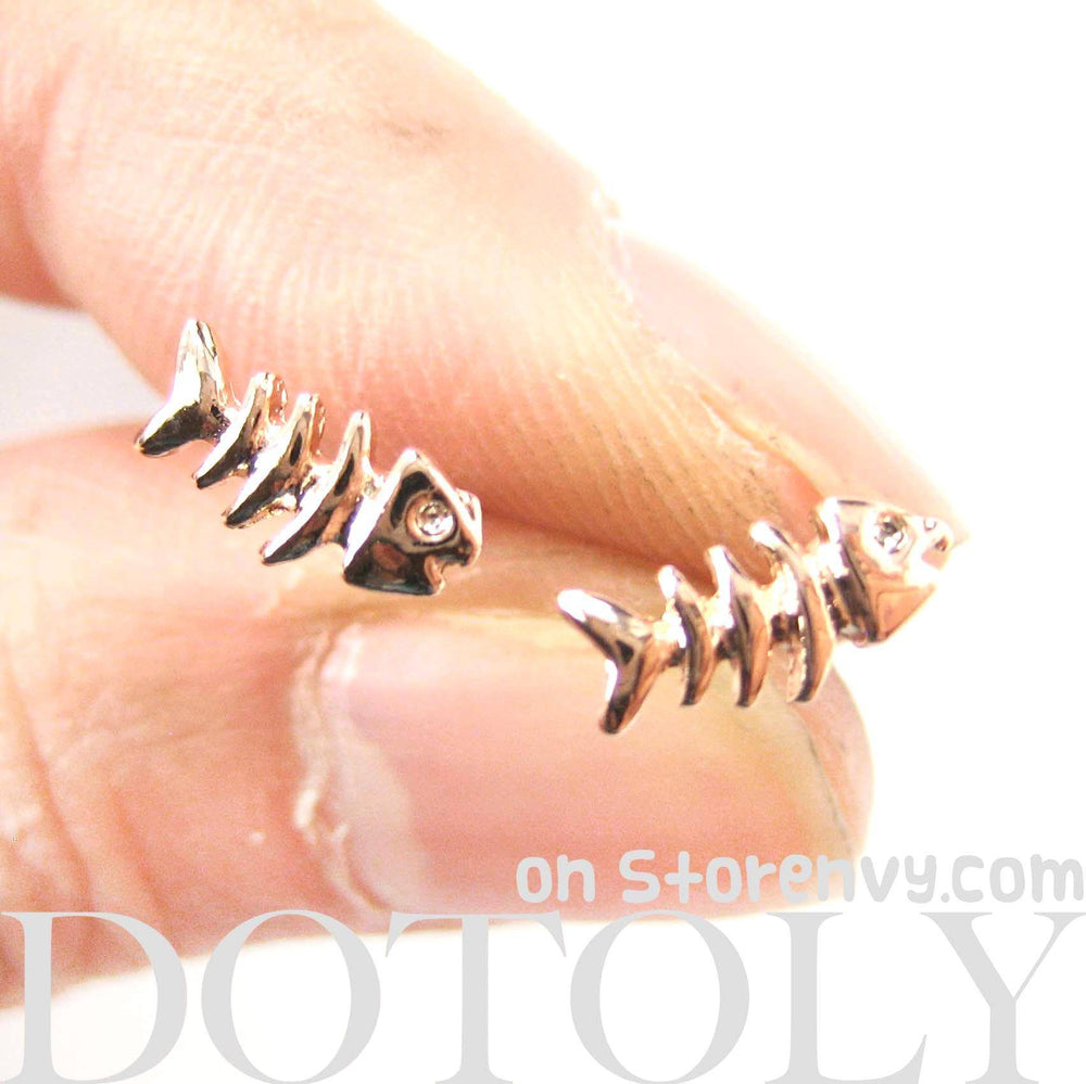 Small Fishbone Fish Skeleton Shaped Stud Earrings in Gold | DOTOLY