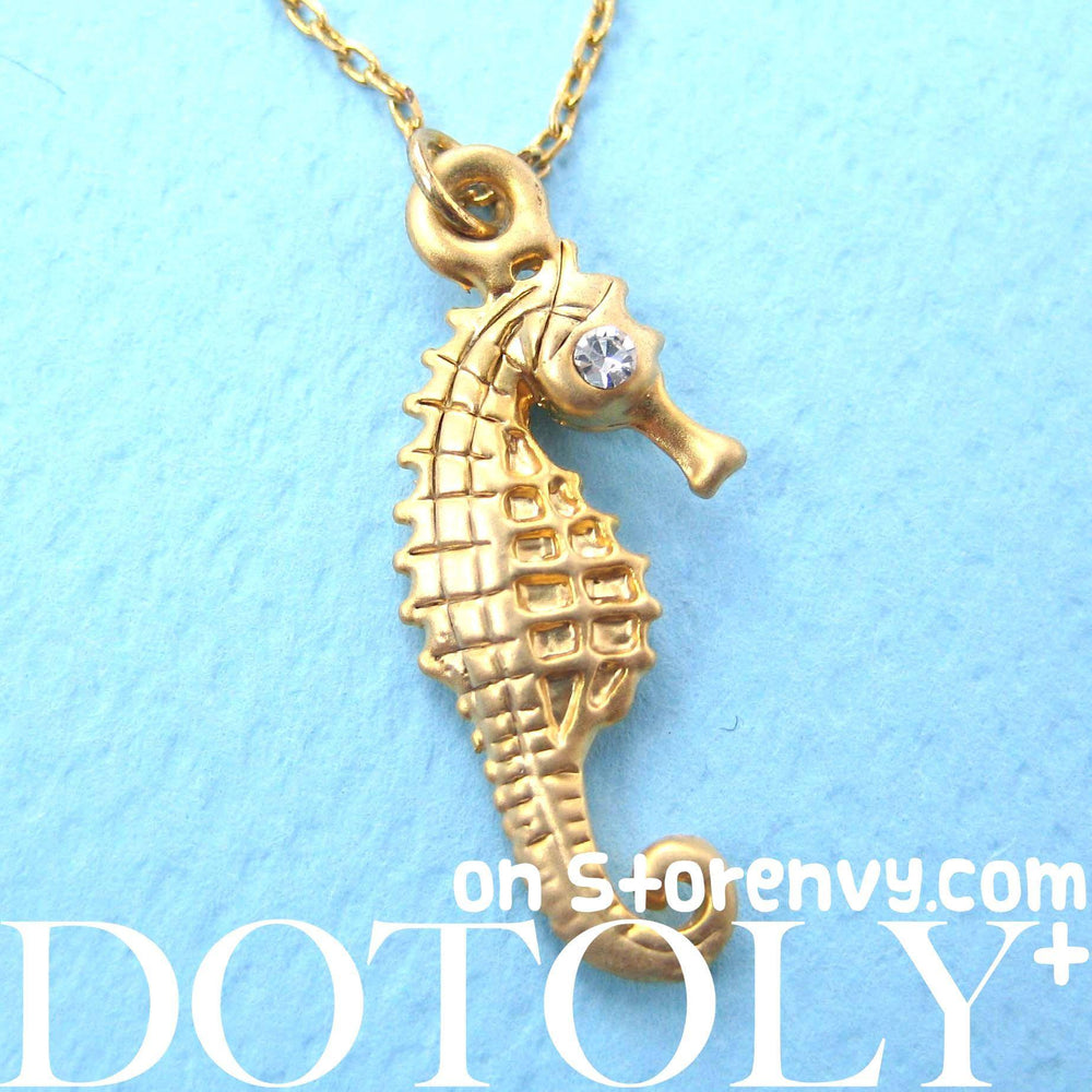 Realistic Seahorse Pendant Fish Animal Necklace in Gold | DOTOLY | DOTOLY