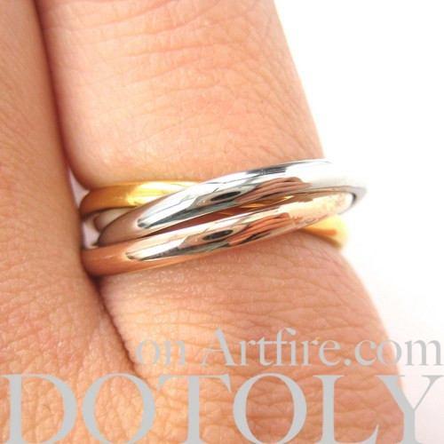 Three Connected Rings Linked into One in Copper Gold & Silver | Sizes 5 to 10 Available | DOTOLY