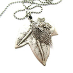 Elegant Realistic Maple Leaf Shaped Floral Pendant Necklace in Silver