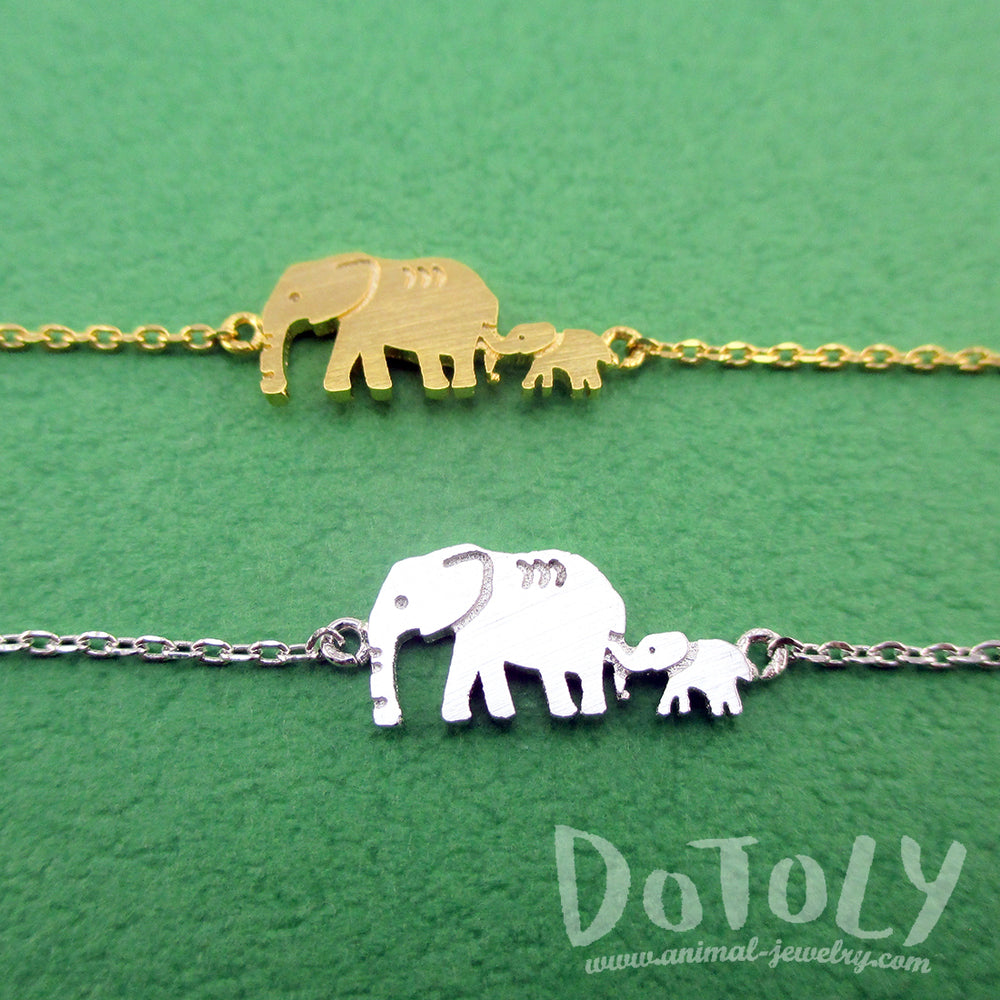 Ole Lynggaard Copenhagen | Elephant charm with string