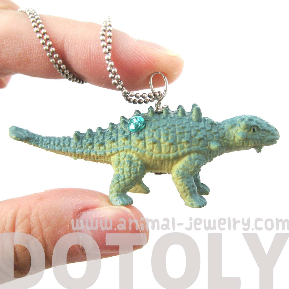 euoplocephalus-armored-dinosaur-shaped-pendant-necklace-in-blue-animal-jewelry