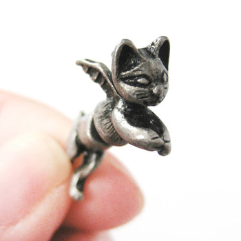 fake-gauge-earrings-kitty-cat-burglar-animal-shaped-plug-earrings-with-wings-in-silver