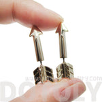Fake Gauge Earrings: Realistic Arrow Shaped Faux Plug Stud Earrings in Shiny Gold | DOTOLY
