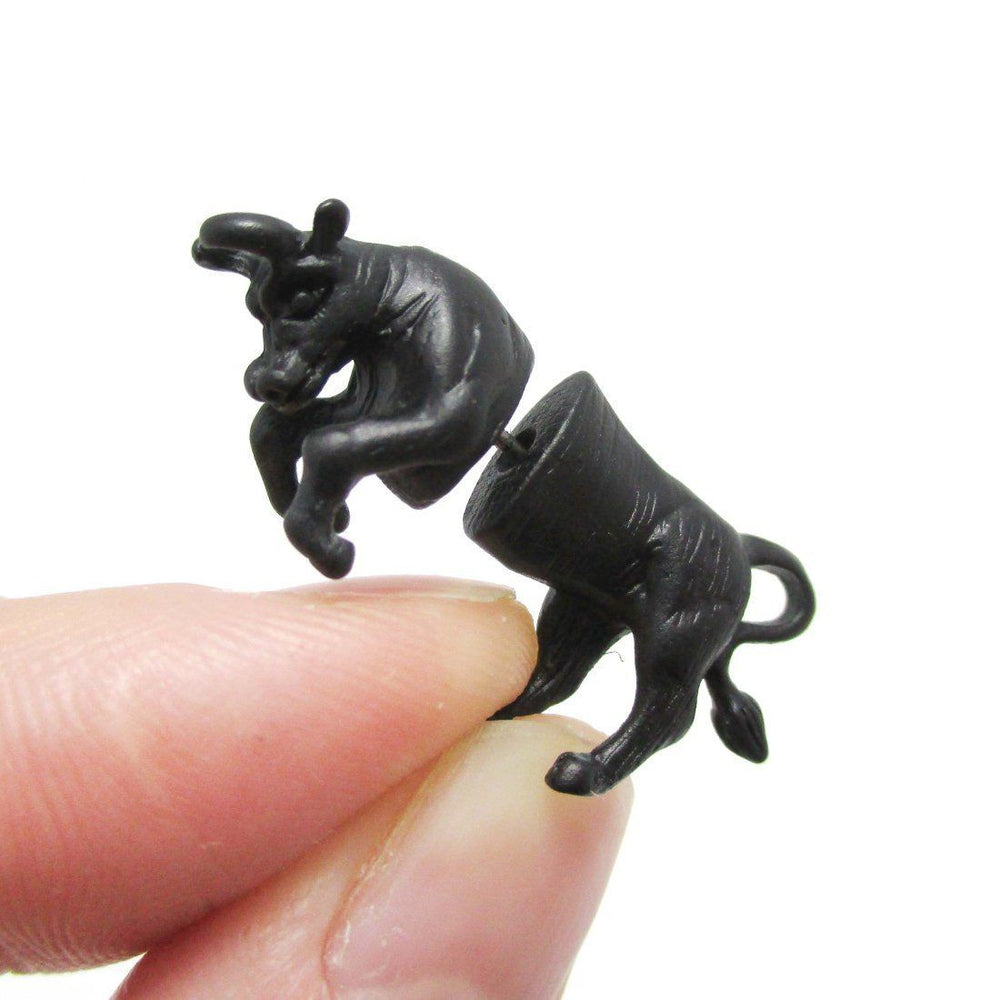 Fake Gauge Earrings: Realistic Cow Bull Shaped Animal Front and Back Earrings in Black | DOTOLY