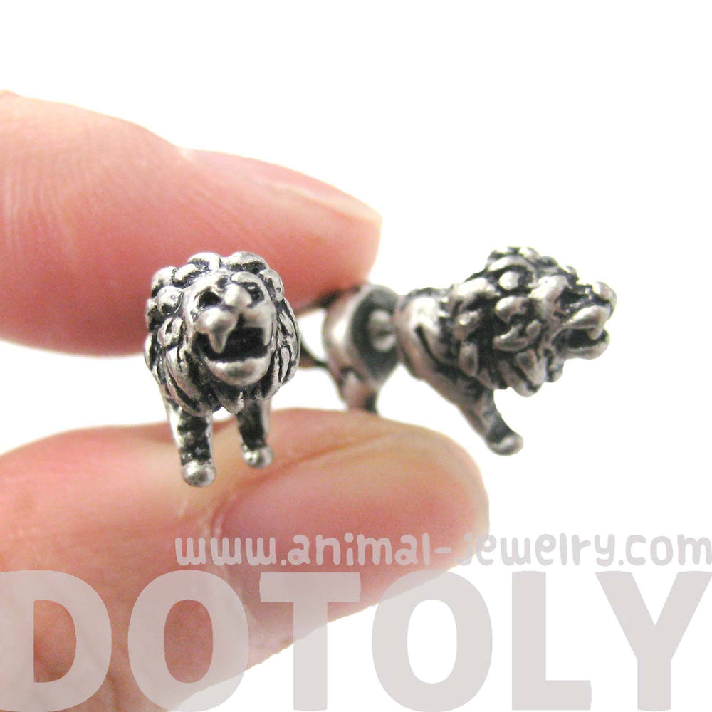 Fake Gauge Earrings: Realistic Lion Animal Shaped Plug Earrings in Silver | DOTOLY