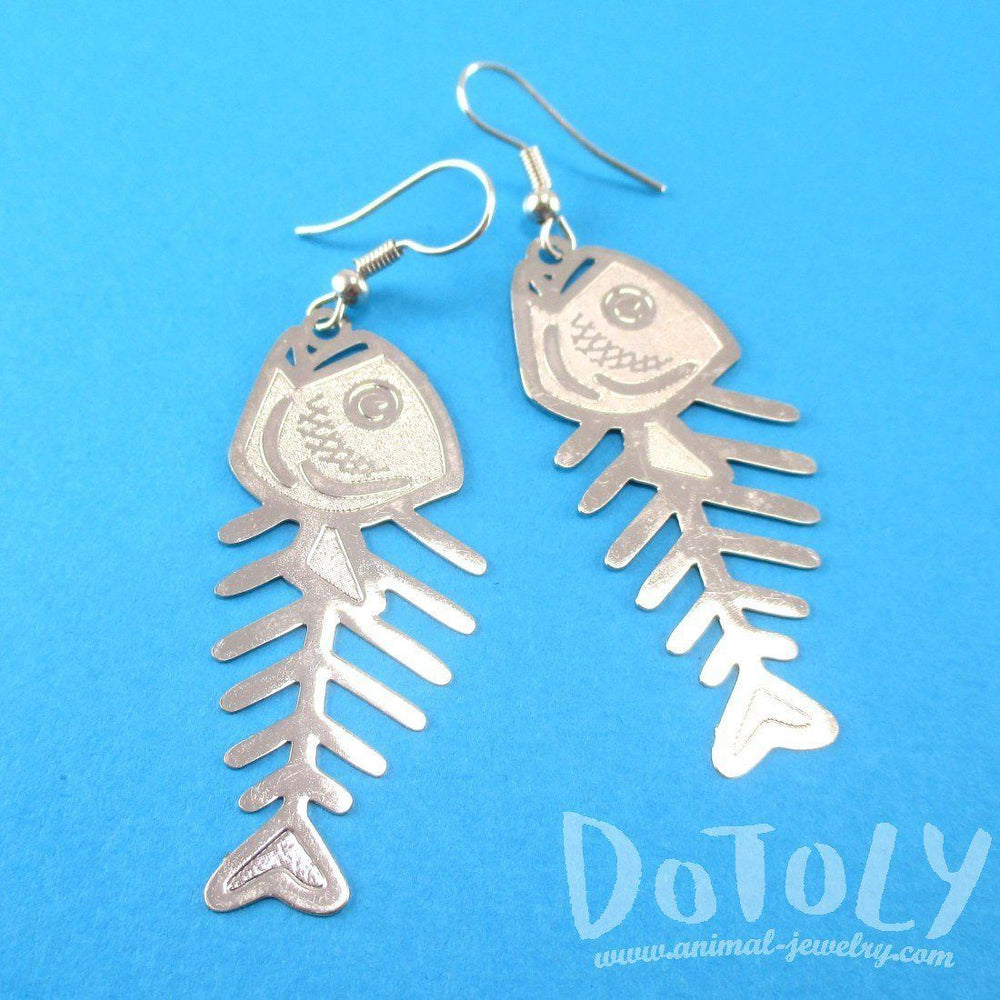 Fishbone Cut Out Shaped Dangle Earrings in Silver | Animal Jewelry | DOTOLY