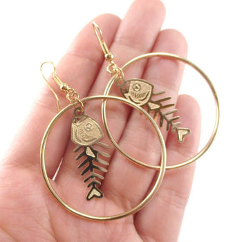 Fishbone Cut Out Shaped Dangle Hoop Earrings in Gold | Animal Jewelry | DOTOLY