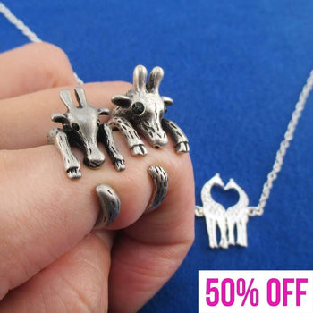 Giraffe Shaped Animal Wrap Rings and Necklace 3 Piece Set in Silver