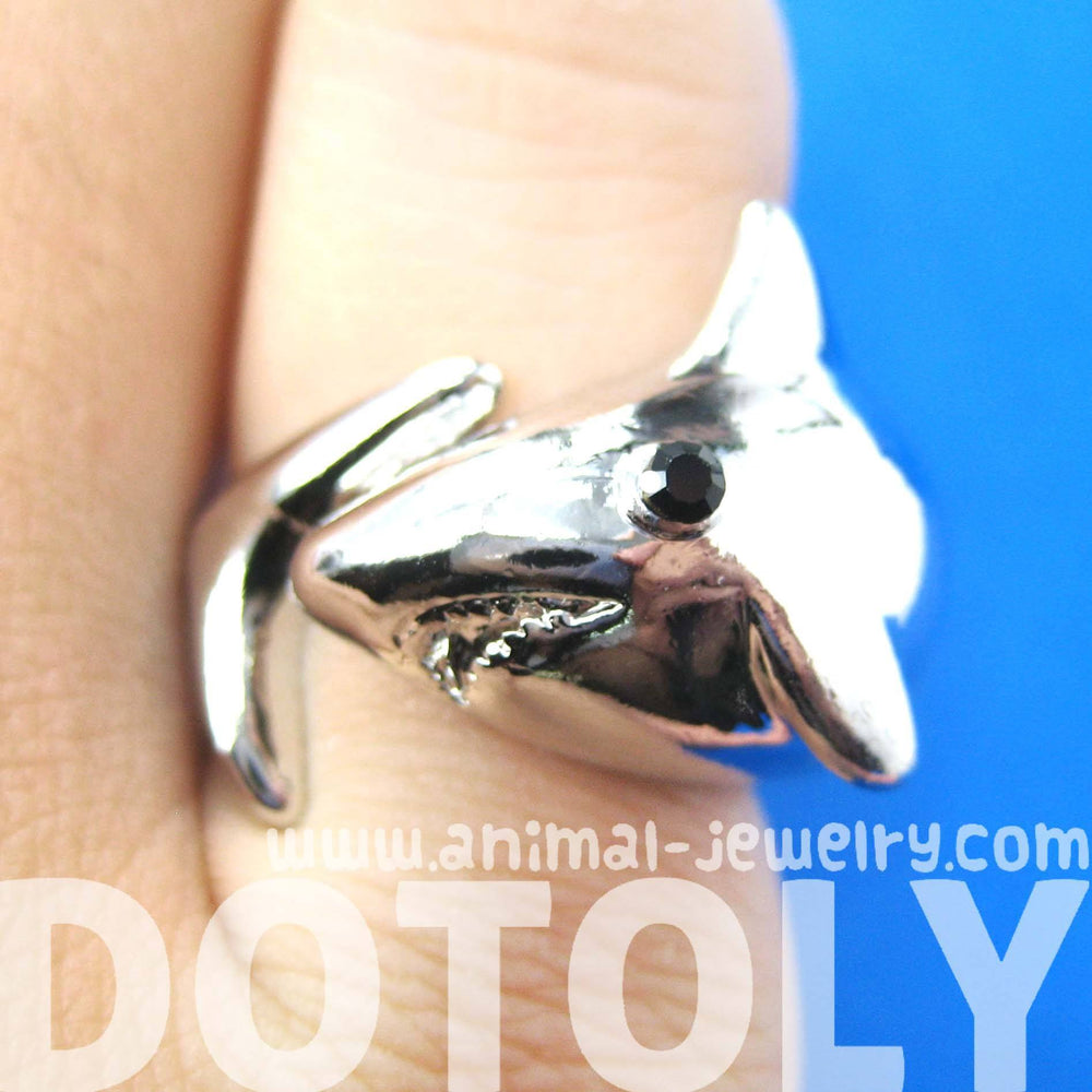 Great White Shark Wrap Around Sea Animal Ring in Shiny Silver | Size 5 to 7 | DOTOLY