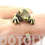 Iguana Chameleon Animal Wrap Around Hug Ring in Brass | US Sizes 4 to 9 | DOTOLY