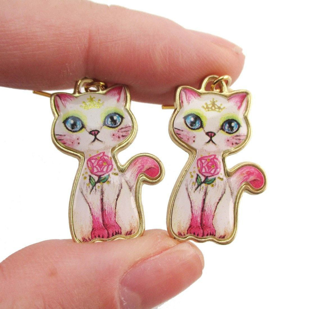 Illustrated White Kitty Cat with Roses Shaped Dangle Earrings | DOTOLY | DOTOLY