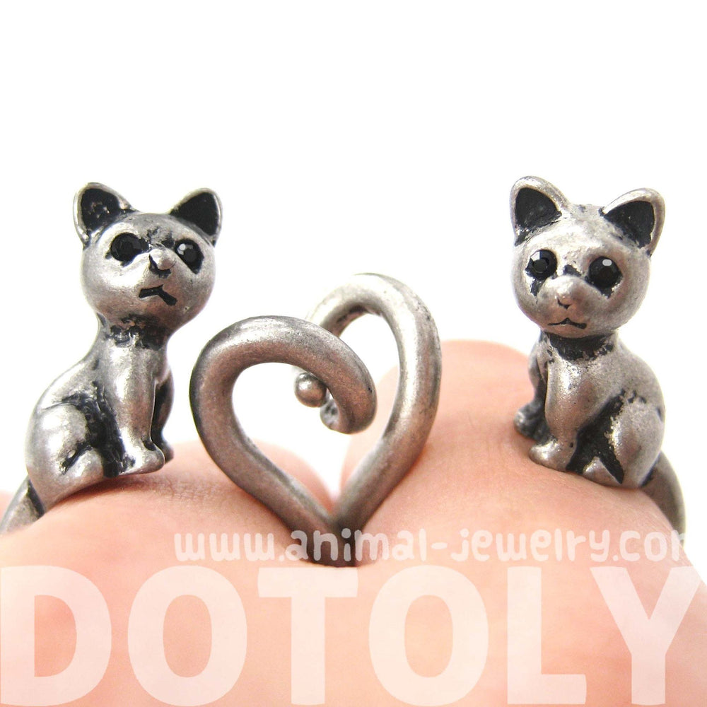 Kitty Cat Right Facing Animal Wrap Around Ring in Silver - Sizes 5 to 9 Available | DOTOLY