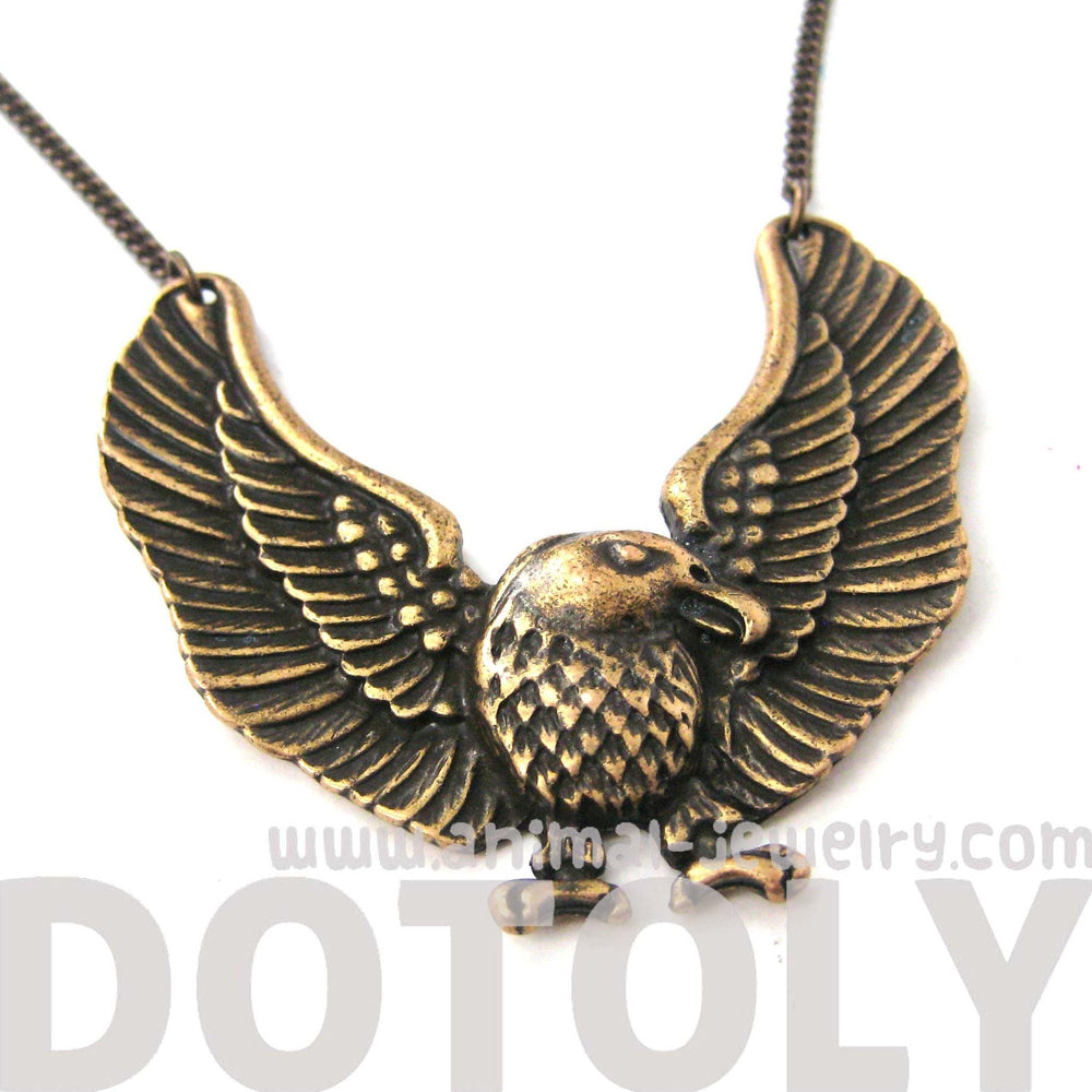 Large Bald Eagle Hawk Bird Shaped Animal Pendant Necklace in Bronze