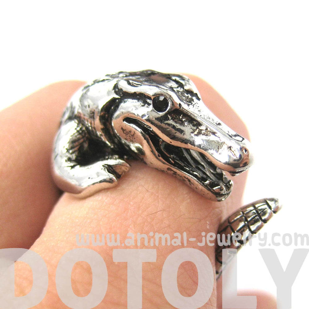 large-crocodile-alligator-dragon-animal-wrap-around-hug-ring-in-shiny-silver-size-4-to-9